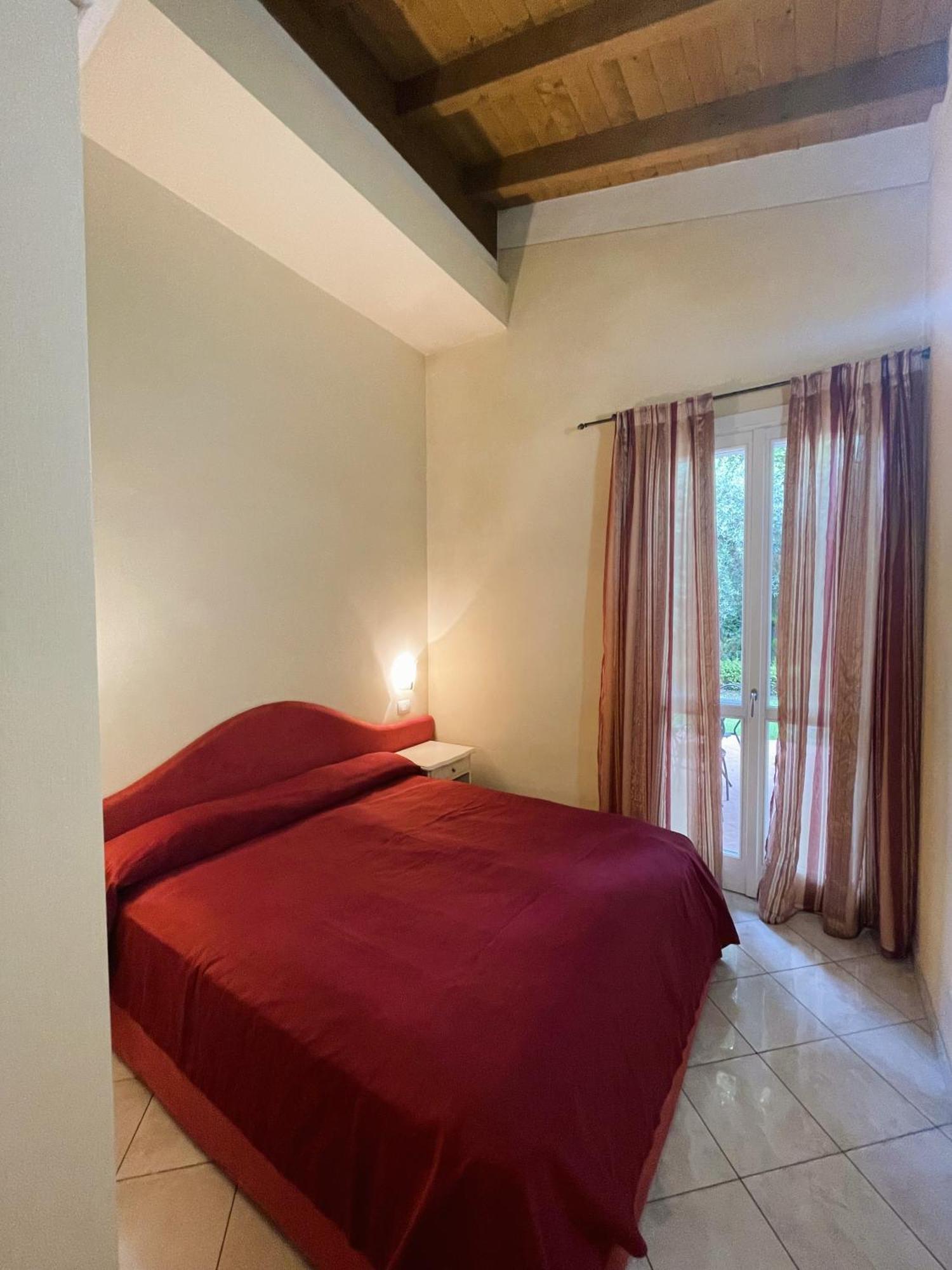 Appartamenti Il Ruscello Manerba del Garda Rum bild